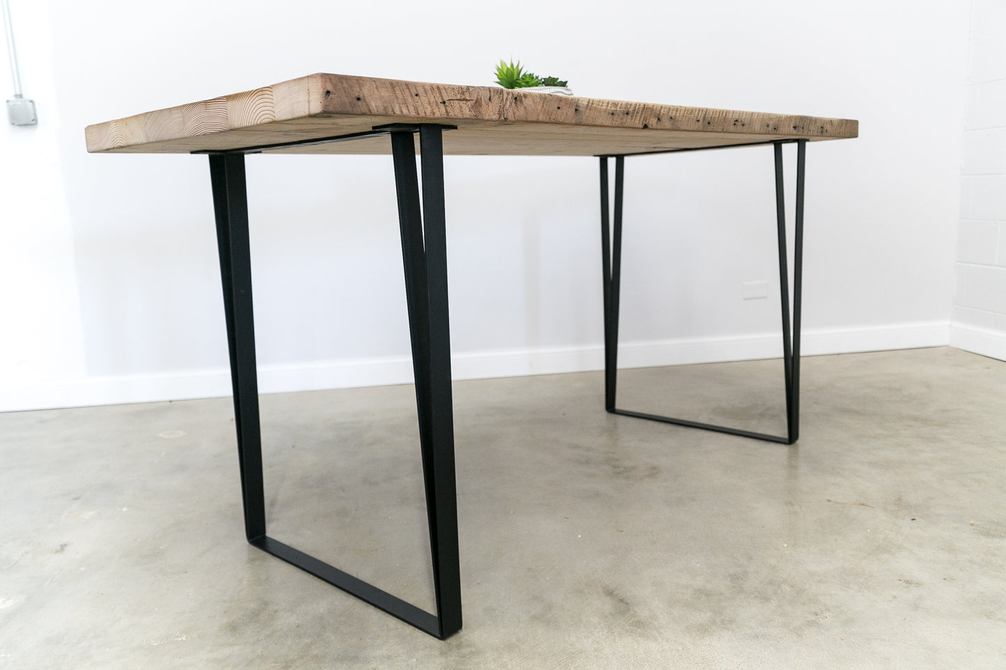 Modern Reclaimed Wood Table w/ Brooklyn Leg Base