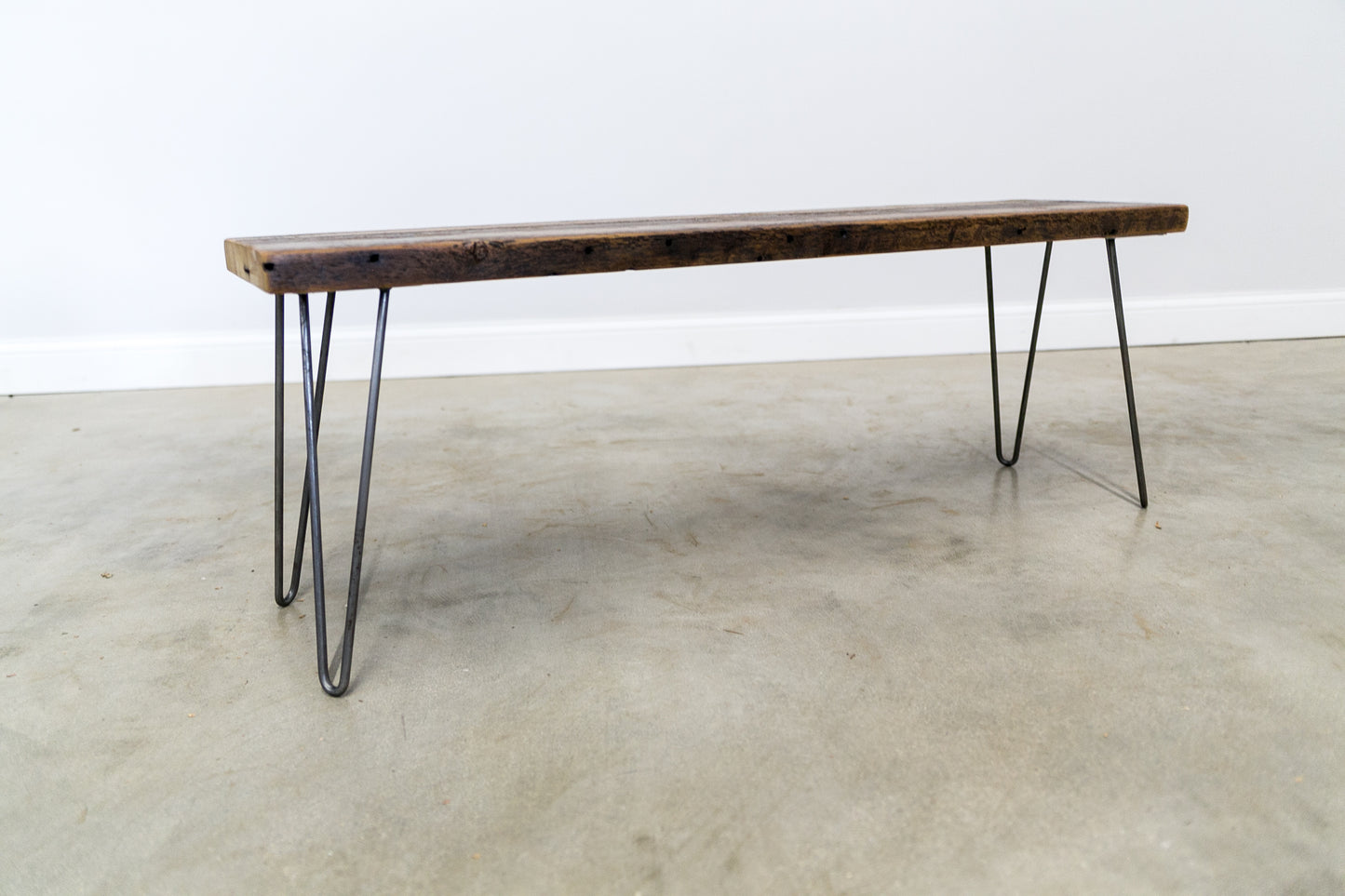 Bench with 2-Rod Hairpin Legs