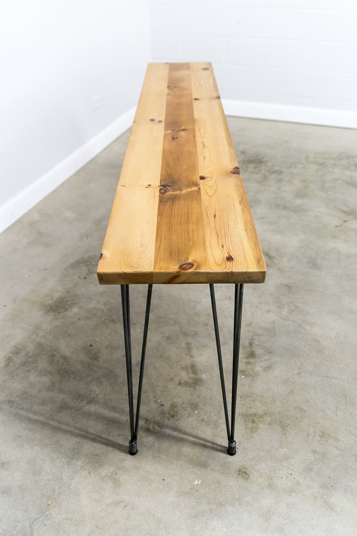 Console table with Leveling Hair Pin Legs