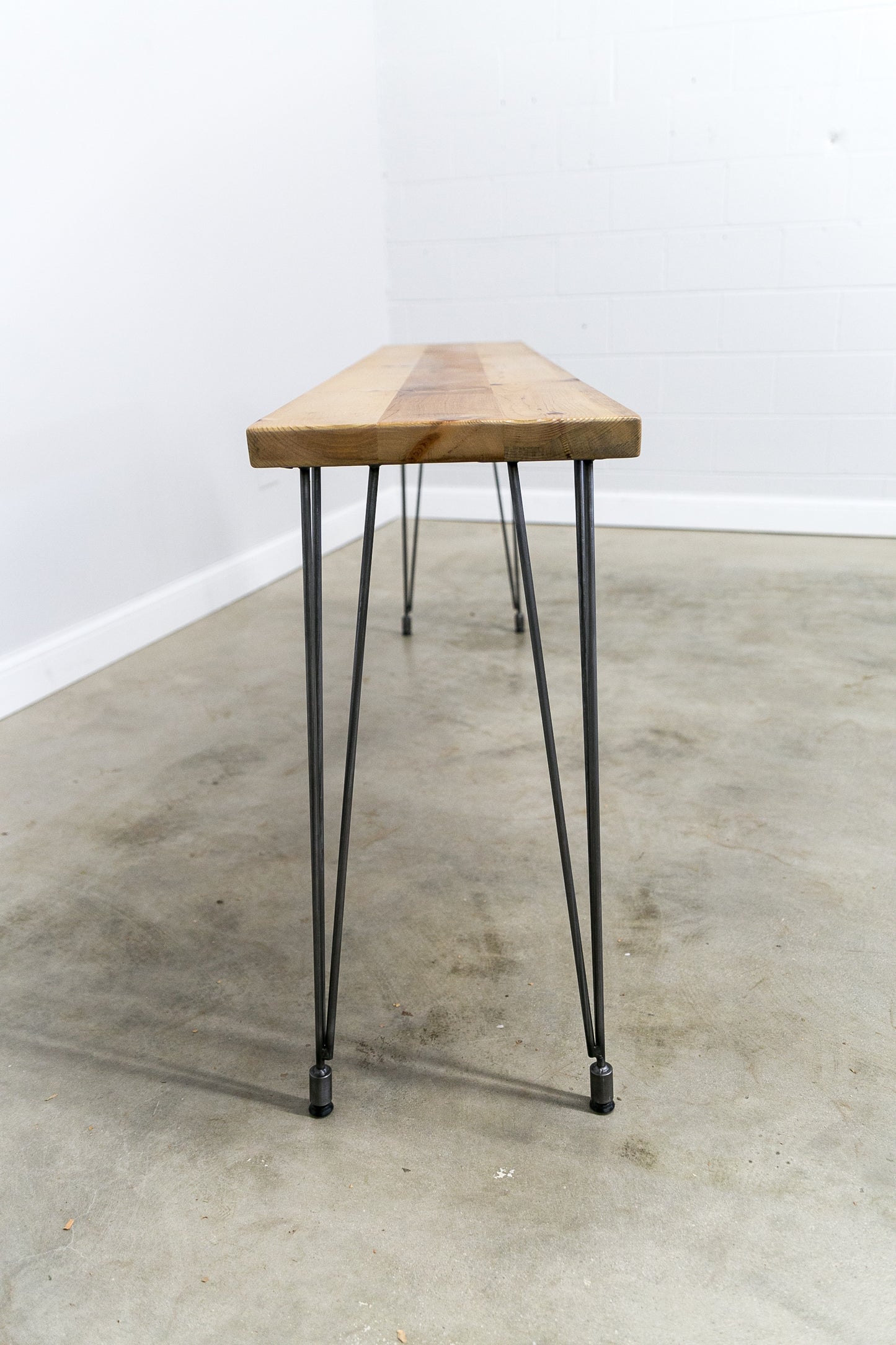 Console table with Leveling Hair Pin Legs