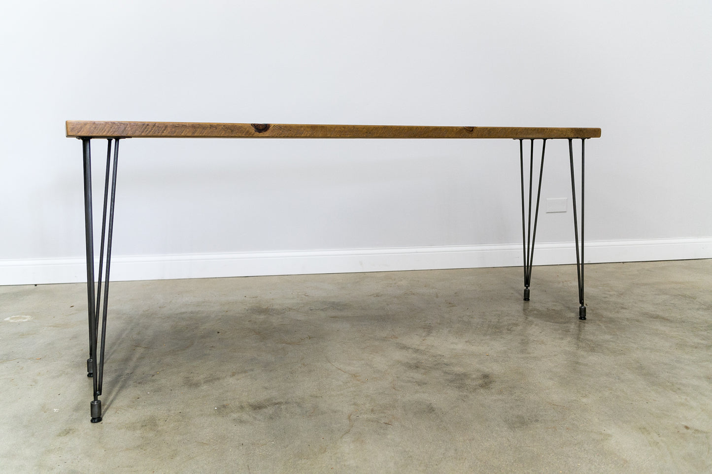 Console table with Leveling Hair Pin Legs