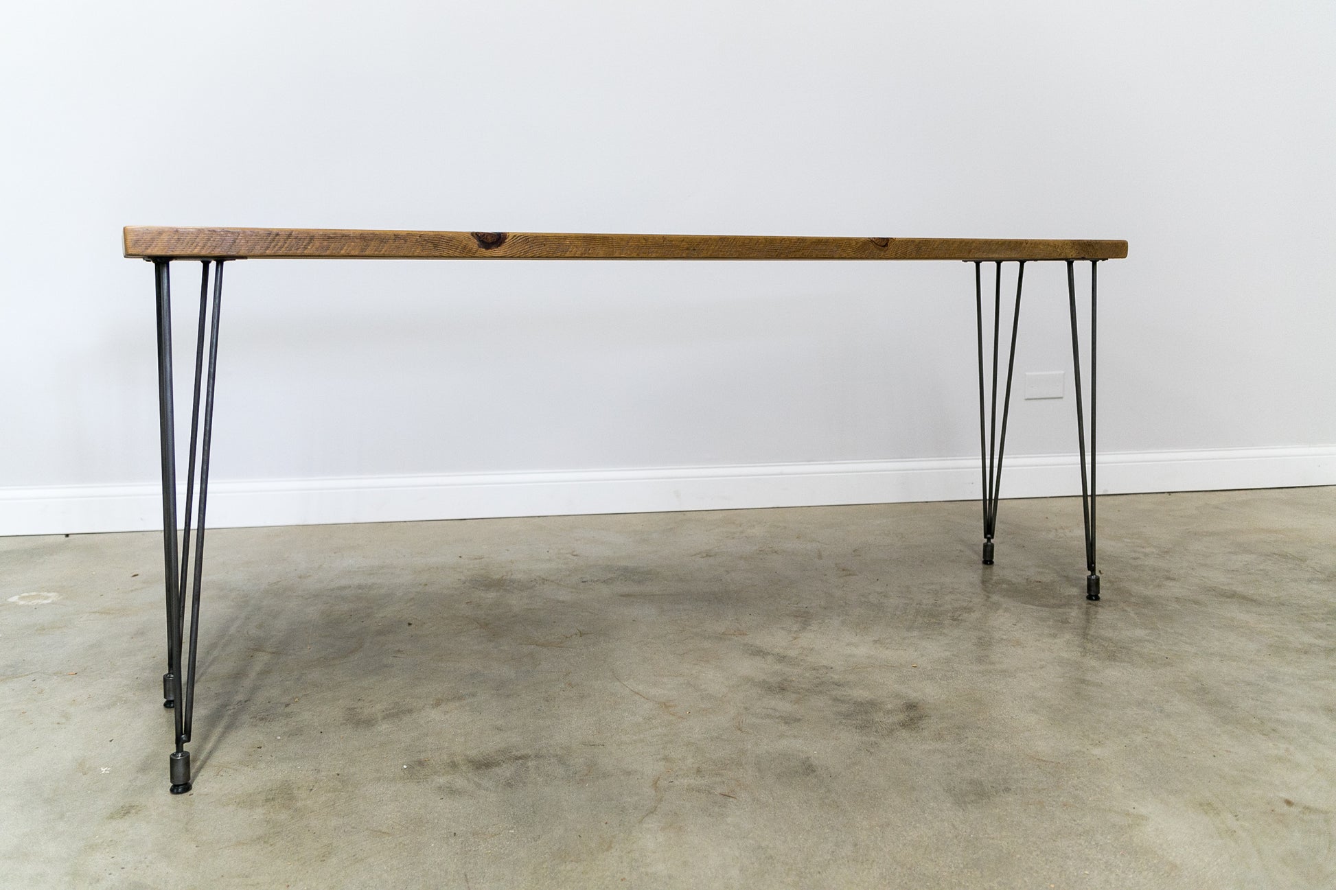 Console table with Leveling Hair Pin Legs