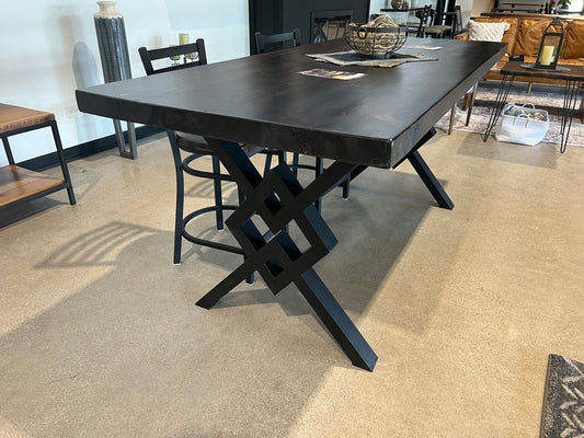 Reclaimed Wood Table with 5 Diamonds Base