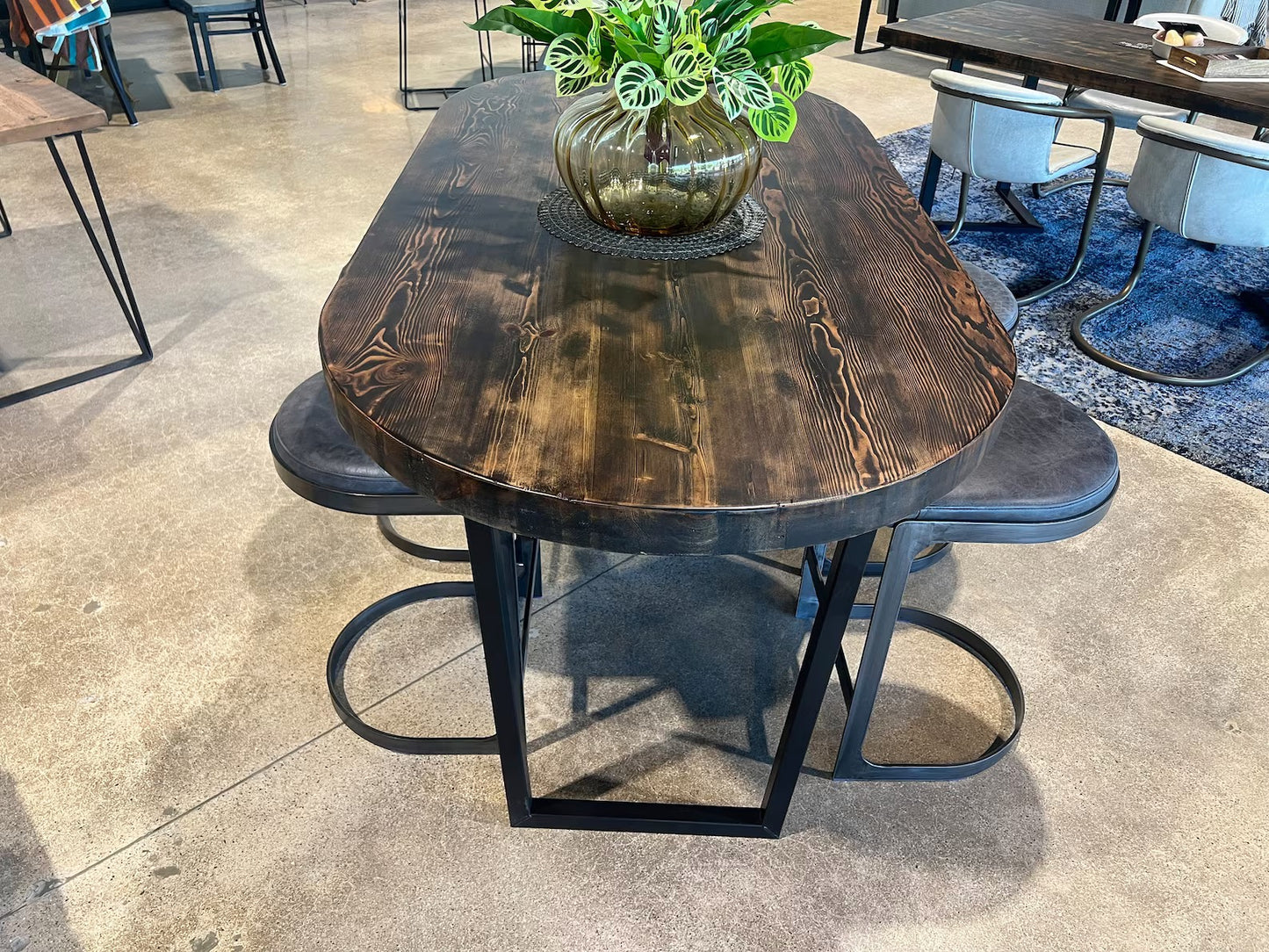 Oval Table with Brooklyn Leg Base 